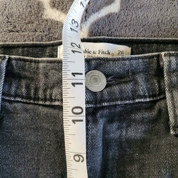 Abercrombie & Fitch The Ankle Straight Ultra High Rise Jean Size 26 Black 90s - Picture 6 of 9